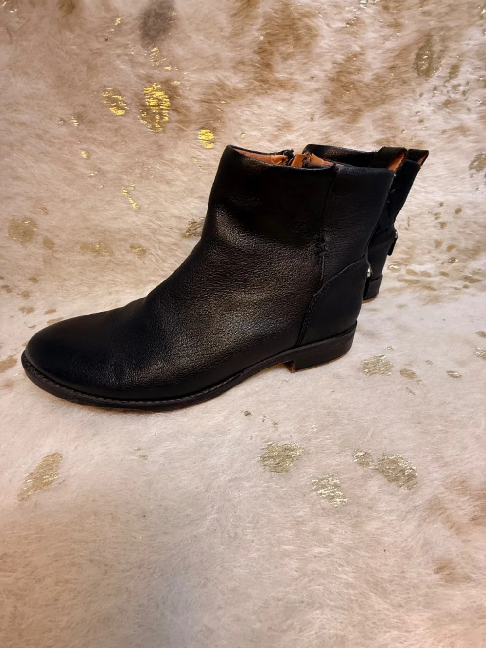 Franco Sarto Black‎ Leather Ankle Boots Size 9.5 / 40.5 – Sleek Zip Booties